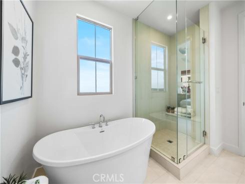 102 glydon , Irvine, CA