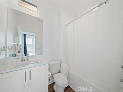 2318  Synergy  , Irvine, CA