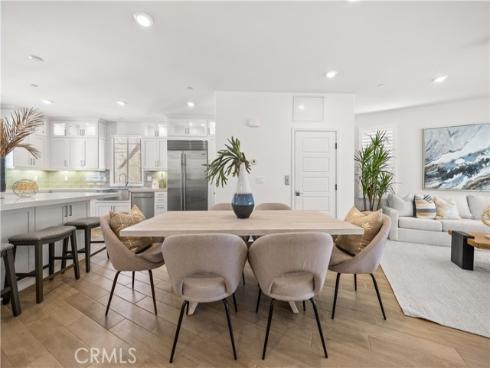 108 Catalyst , Irvine, CA