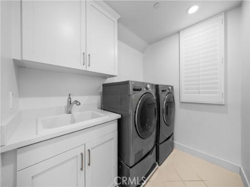 108 Catalyst , Irvine, CA