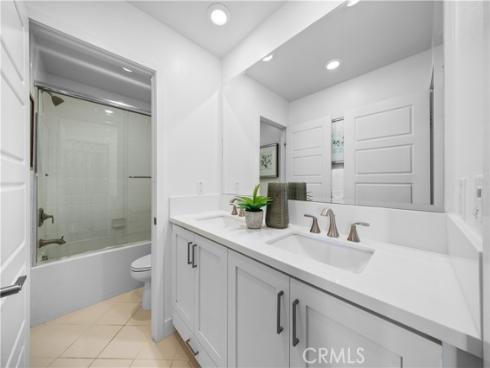 108 Catalyst , Irvine, CA