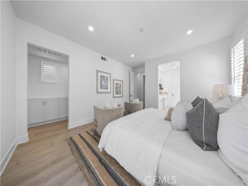 108 Catalyst , Irvine, CA