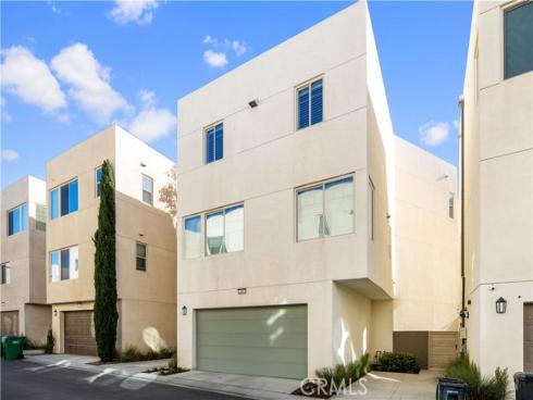 108 Catalyst , Irvine, CA