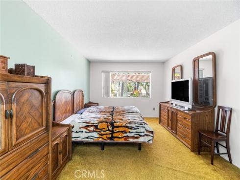 2 Featherwood , Irvine, CA