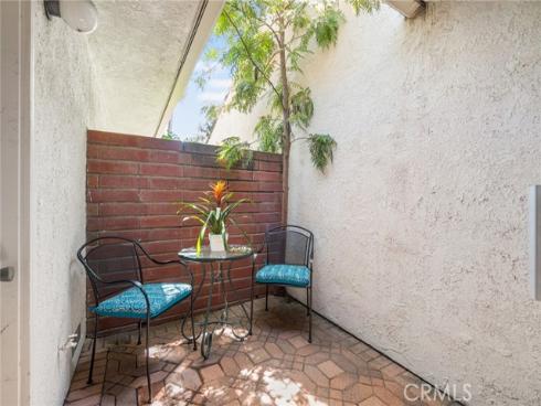 2 Featherwood , Irvine, CA