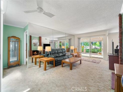 2 Featherwood , Irvine, CA