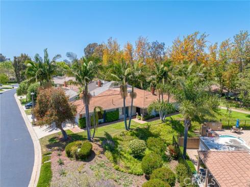 2 Featherwood , Irvine, CA