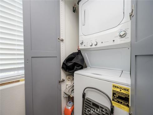 2233 Martin 411 , Irvine, CA