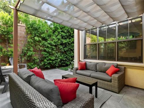 58 Tollson , Irvine, CA