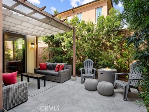 58 Tollson , Irvine, CA