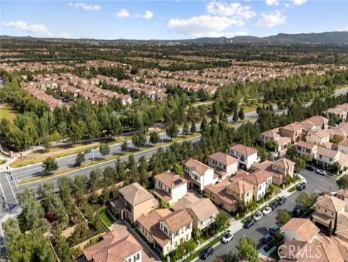 58 Tollson , Irvine, CA