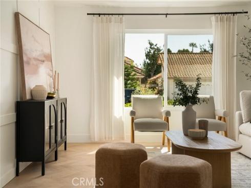 13 Lucero W , Irvine, CA