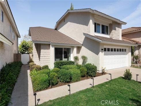 13 Lucero W , Irvine, CA