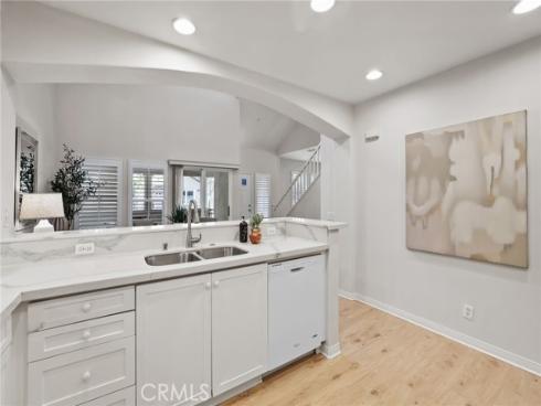 34 Spring Valley , Irvine, CA