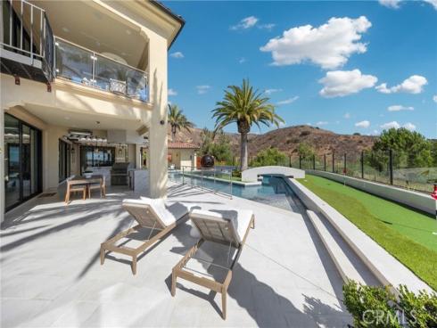 116  Clear Falls  , Irvine, CA