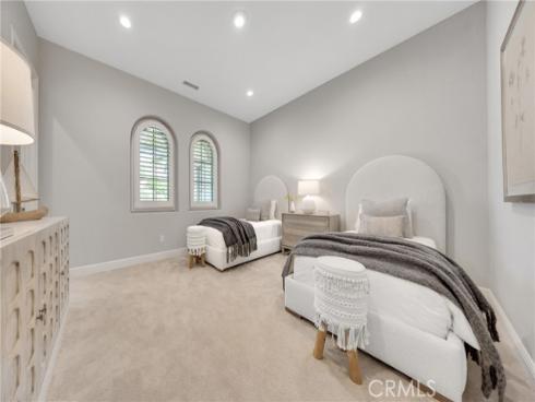 116  Clear Falls  , Irvine, CA