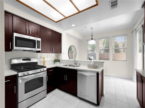 73 Cartier Aisle , Irvine, CA