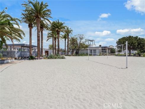 175  Cadence  , Irvine, CA