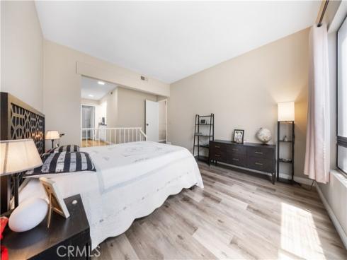 11 Palos 55 , Irvine, CA