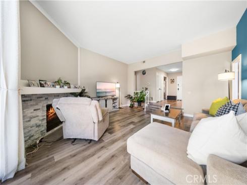 11 Palos 55 , Irvine, CA