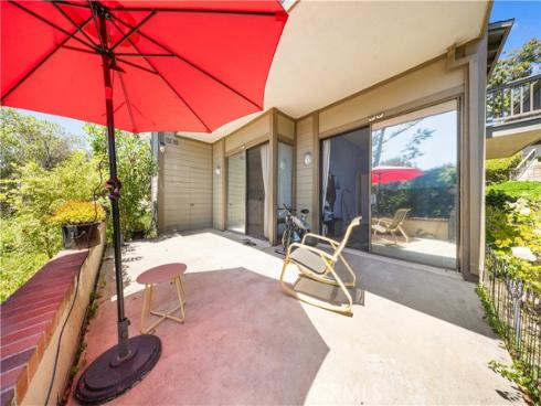 11 Palos 55 , Irvine, CA