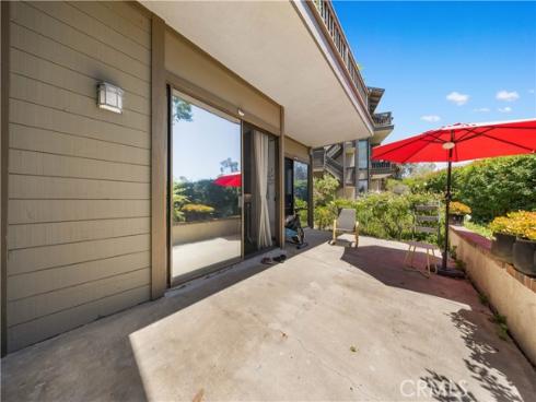 11 Palos 55 , Irvine, CA