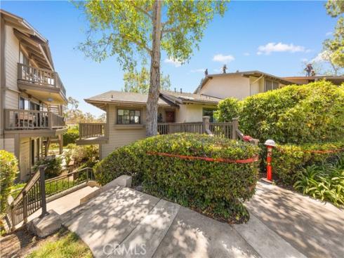 11 Palos 55 , Irvine, CA