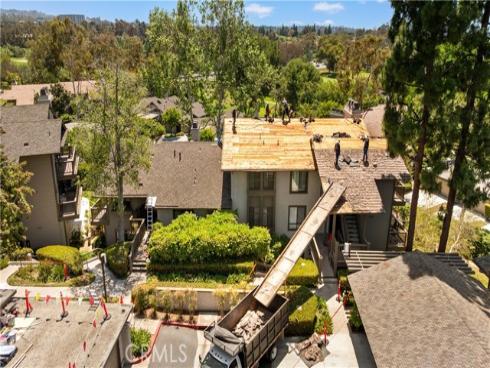 11 Palos 55 , Irvine, CA