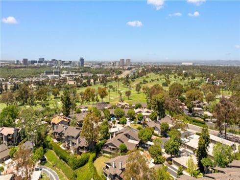 11 Palos 55 , Irvine, CA