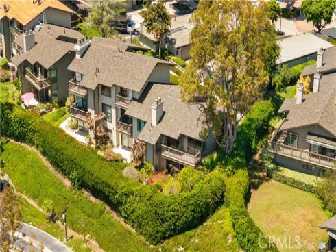 11  Palos  55 , Irvine, CA