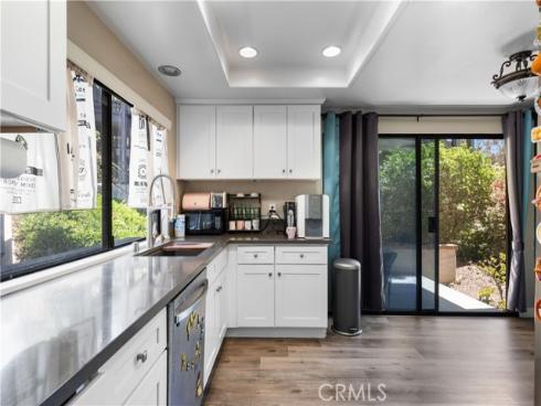 11 Palos 55 , Irvine, CA