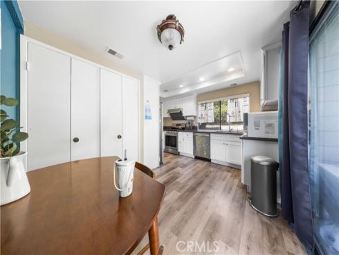 11 Palos 55 , Irvine, CA