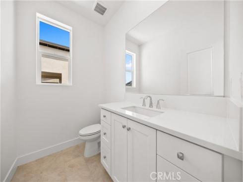 458 Lobata , Irvine, CA