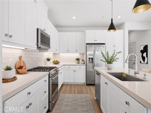 458 Lobata , Irvine, CA