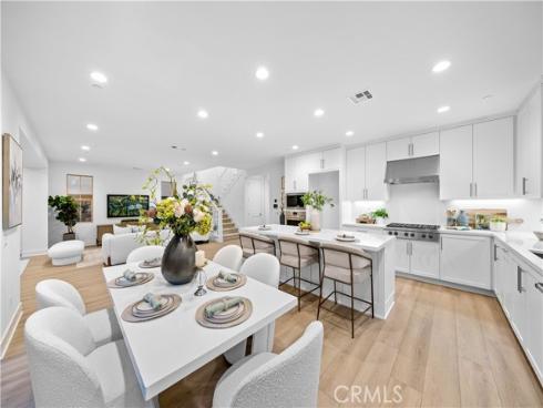 168  Somera  , Irvine, CA