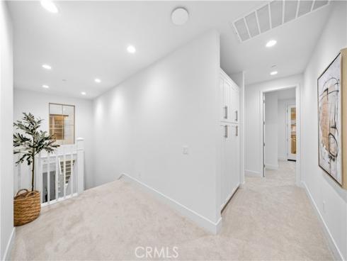 168  Somera  , Irvine, CA