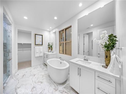 168  Somera  , Irvine, CA