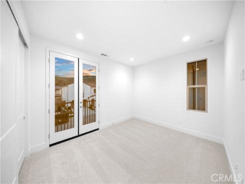 168  Somera  , Irvine, CA