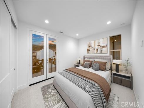 168  Somera  , Irvine, CA