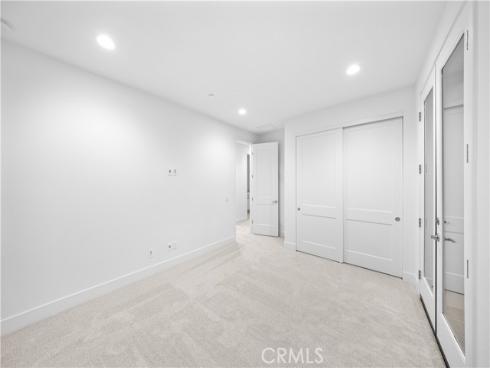 168  Somera  , Irvine, CA