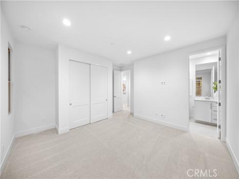 168  Somera  , Irvine, CA