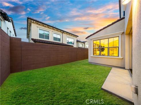 168  Somera  , Irvine, CA