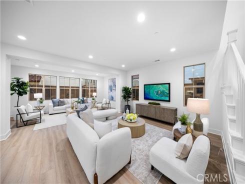 168  Somera  , Irvine, CA