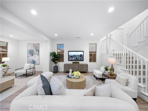 168  Somera  , Irvine, CA