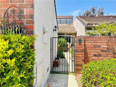 4 Camphor S , Irvine, CA