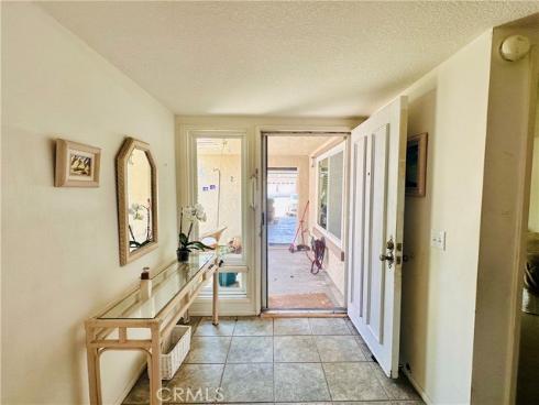 4 Camphor S , Irvine, CA