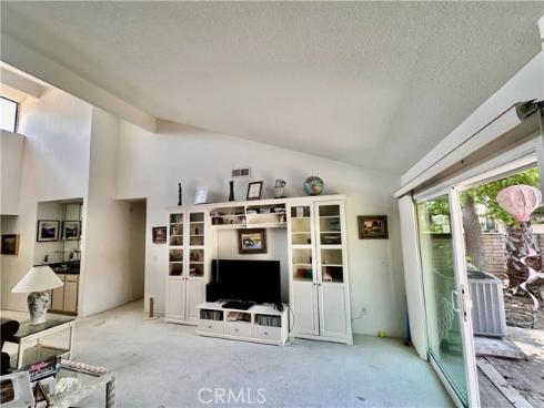 4 Camphor S , Irvine, CA