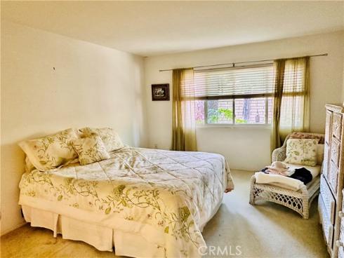 4 Camphor S , Irvine, CA