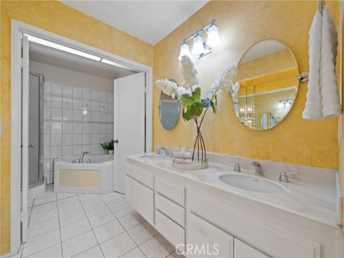 43 W Yale Loop 29 , Irvine, CA