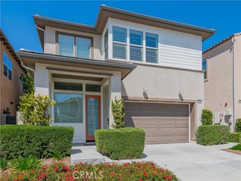 53 Lunar , Irvine, CA